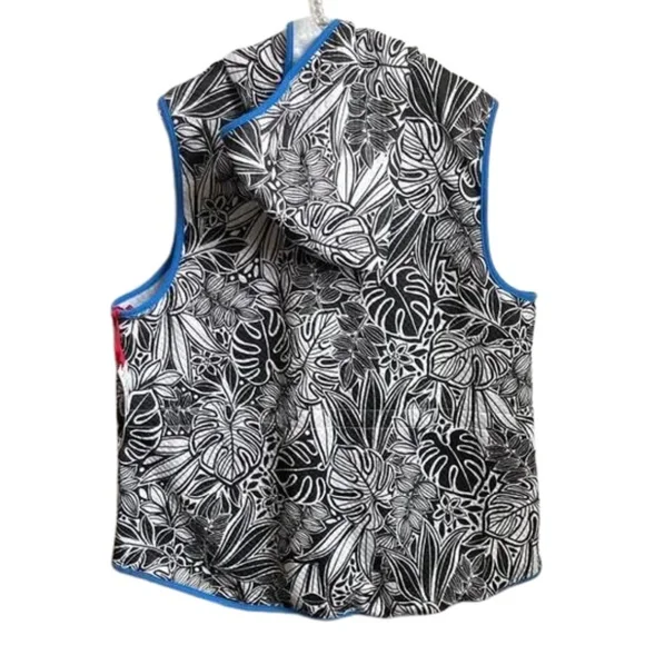 Ruby Rd. Hooded Vest - Picture 7 of 16